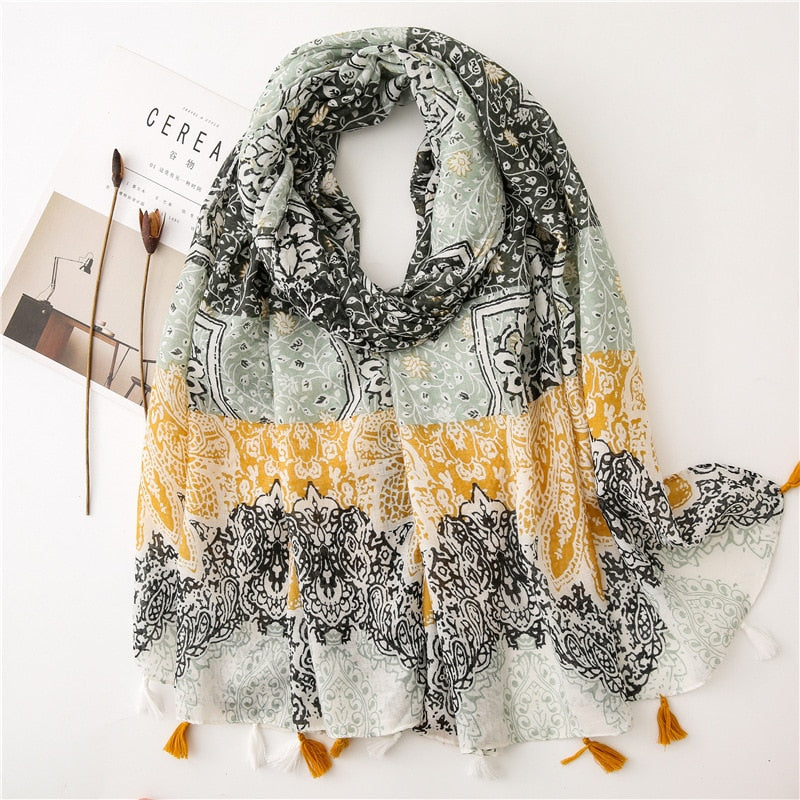 2022 Spain Fashion Daisy Floral Tassel Viscose Shawl