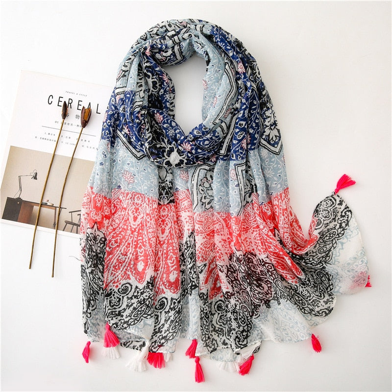 2022 Spain Fashion Daisy Floral Tassel Viscose Shawl