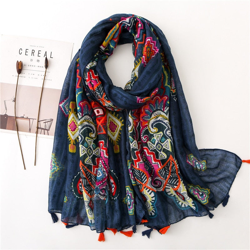 2022 Spain Fashion Daisy Floral Tassel Viscose Shawl