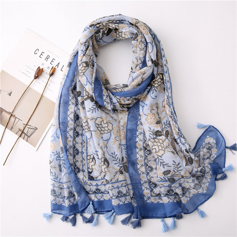 2022 Spain Fashion Daisy Floral Tassel Viscose Shawl